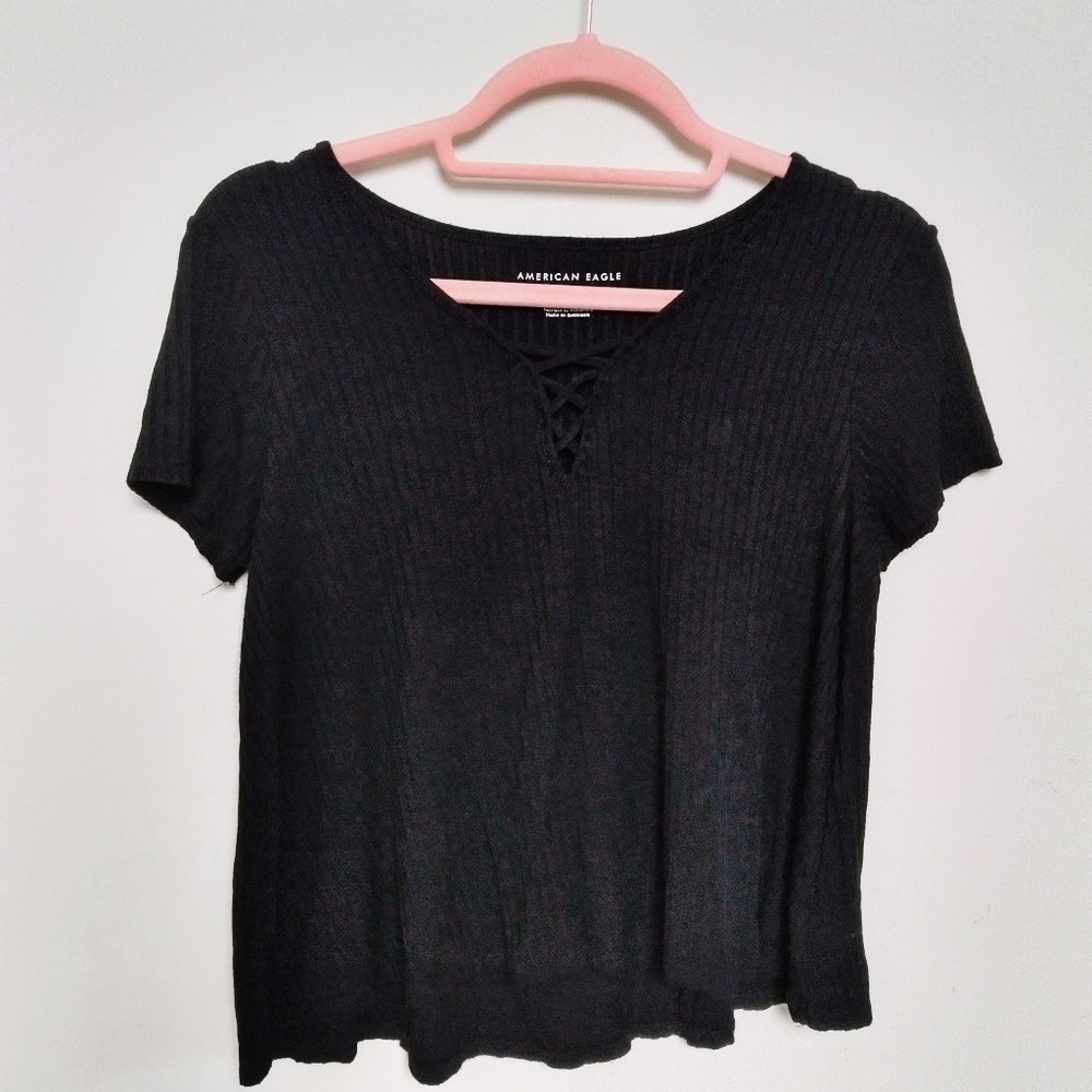 American Eagle Black Ribbed Crisscross V Neck  Short Sleeve Tee Size Small